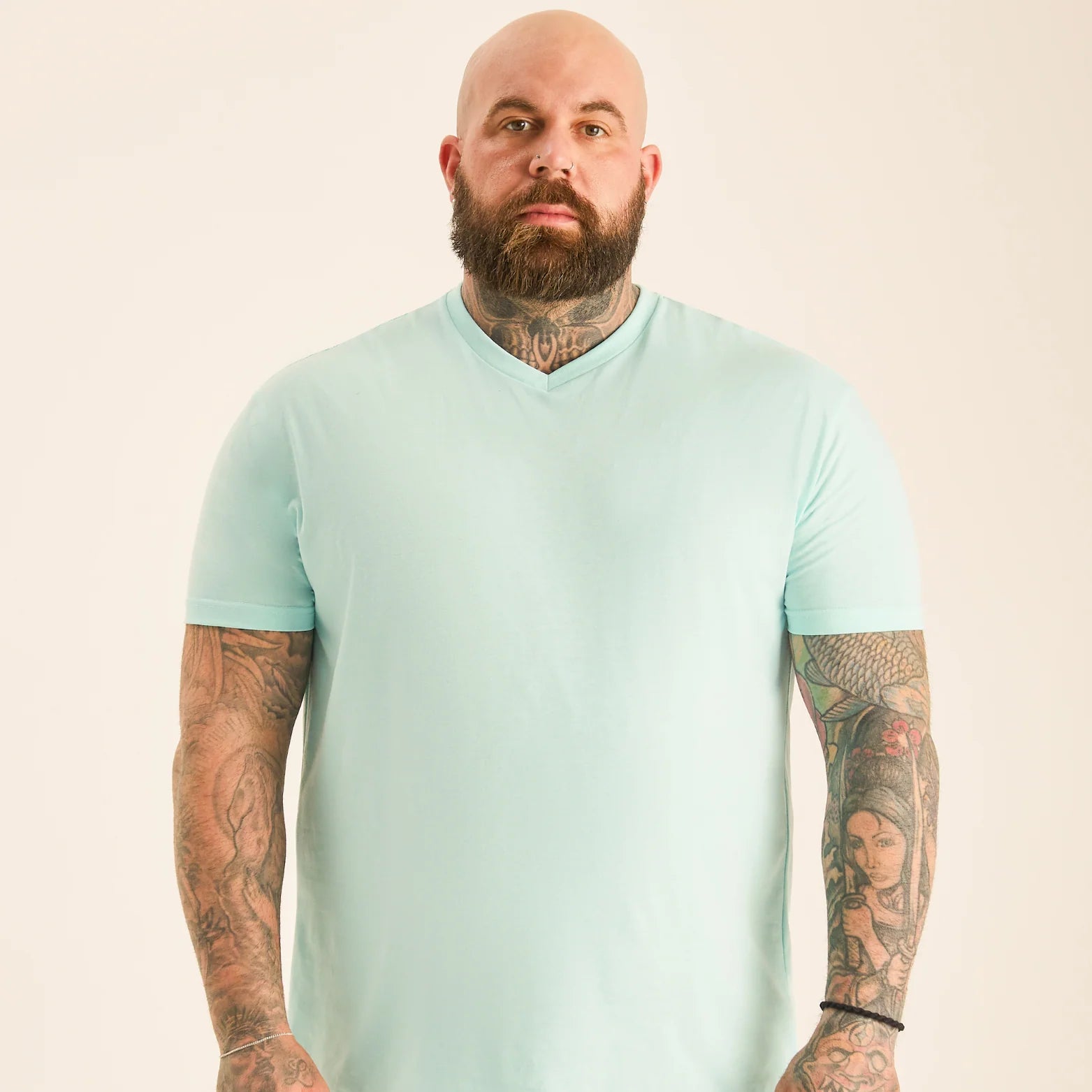 Load image into Gallery viewer, V-Neck - Single
