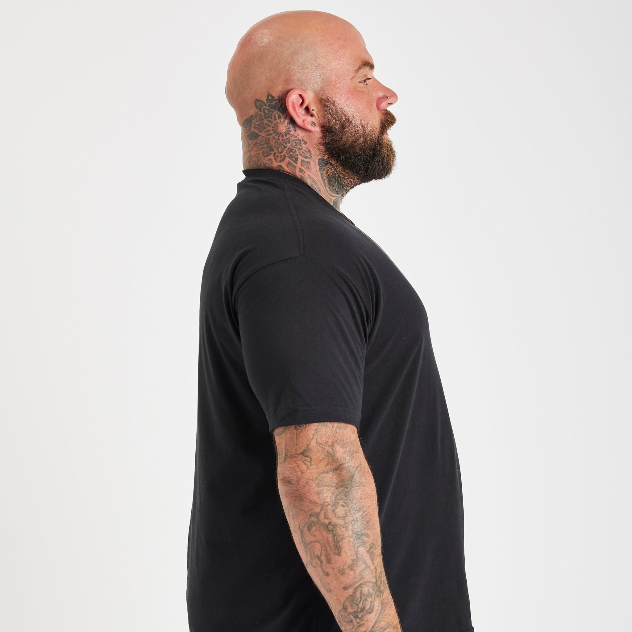 Load image into Gallery viewer, Black Crew Neck T-Shirt

