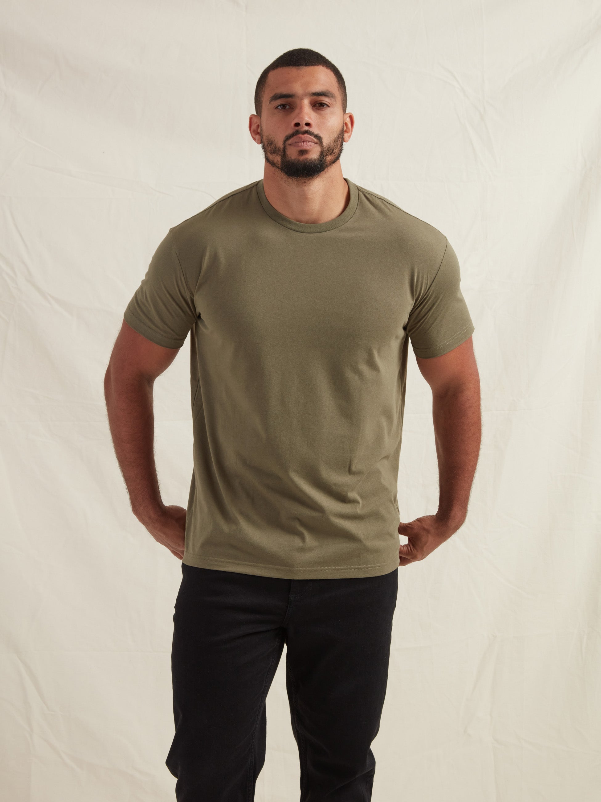Load image into Gallery viewer, Tall Khaki Crew Neck T-Shirt
