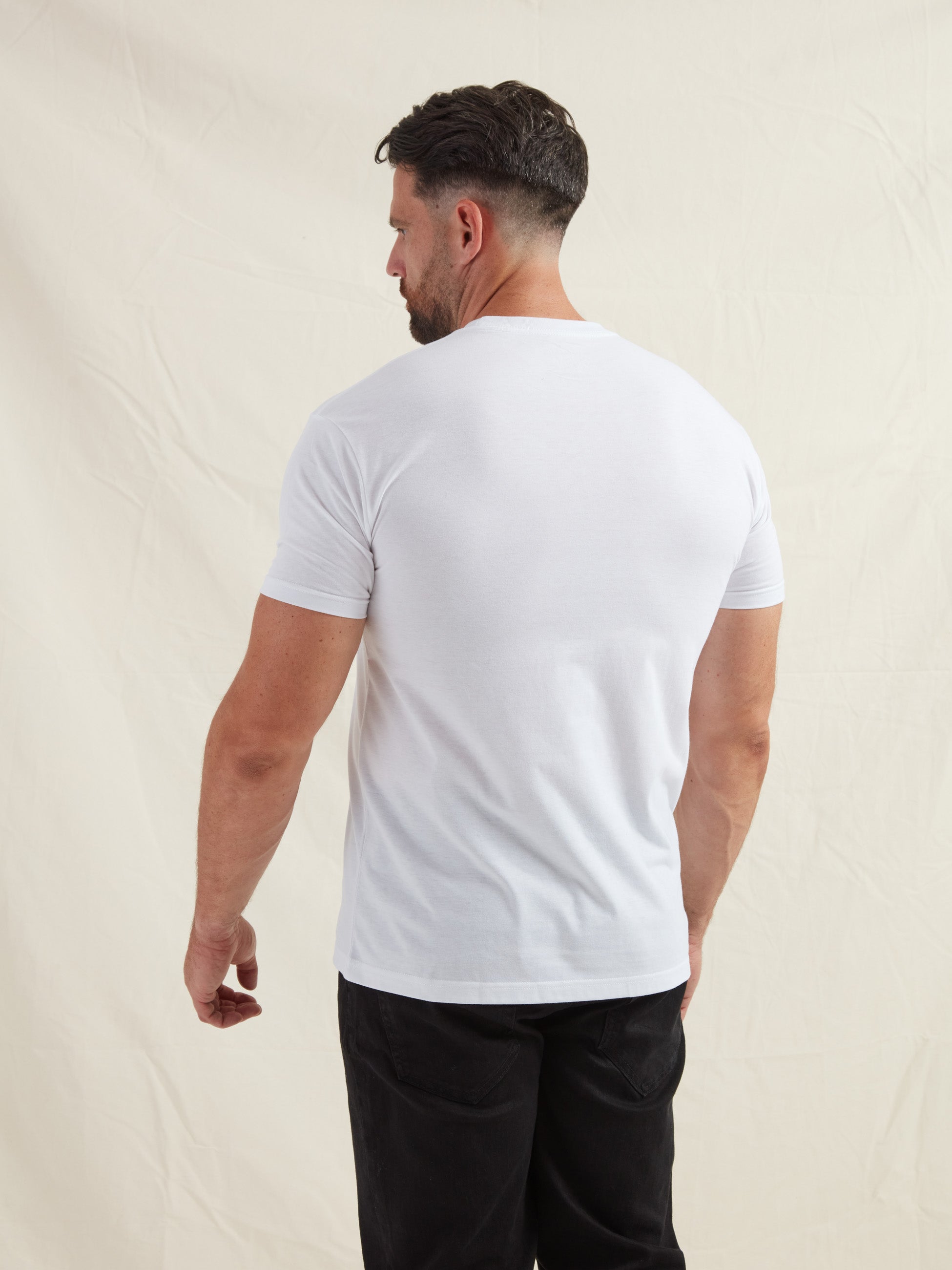 Load image into Gallery viewer, White Crew Neck T-Shirt
