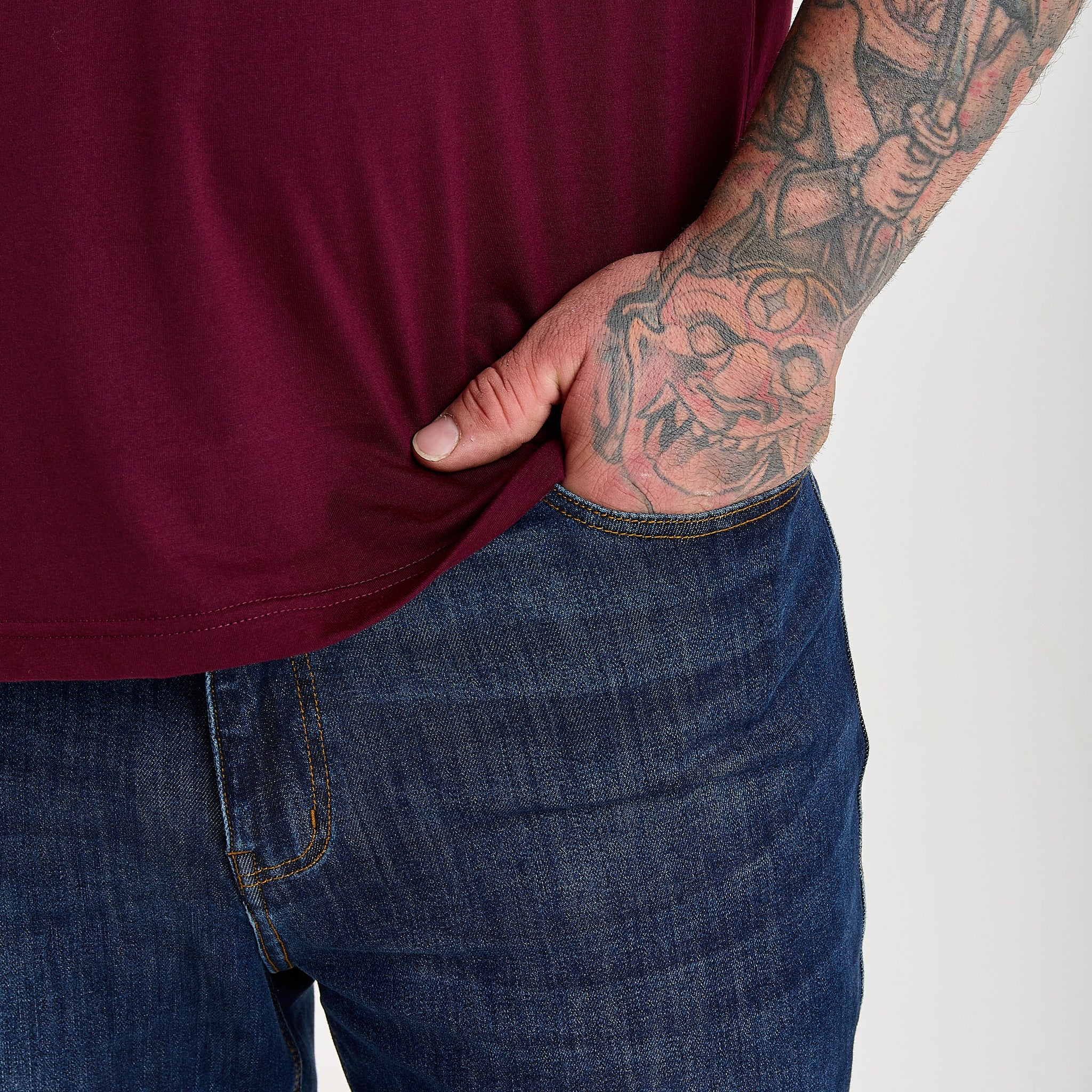 Load image into Gallery viewer, Dark Blue Comfort Jeans
