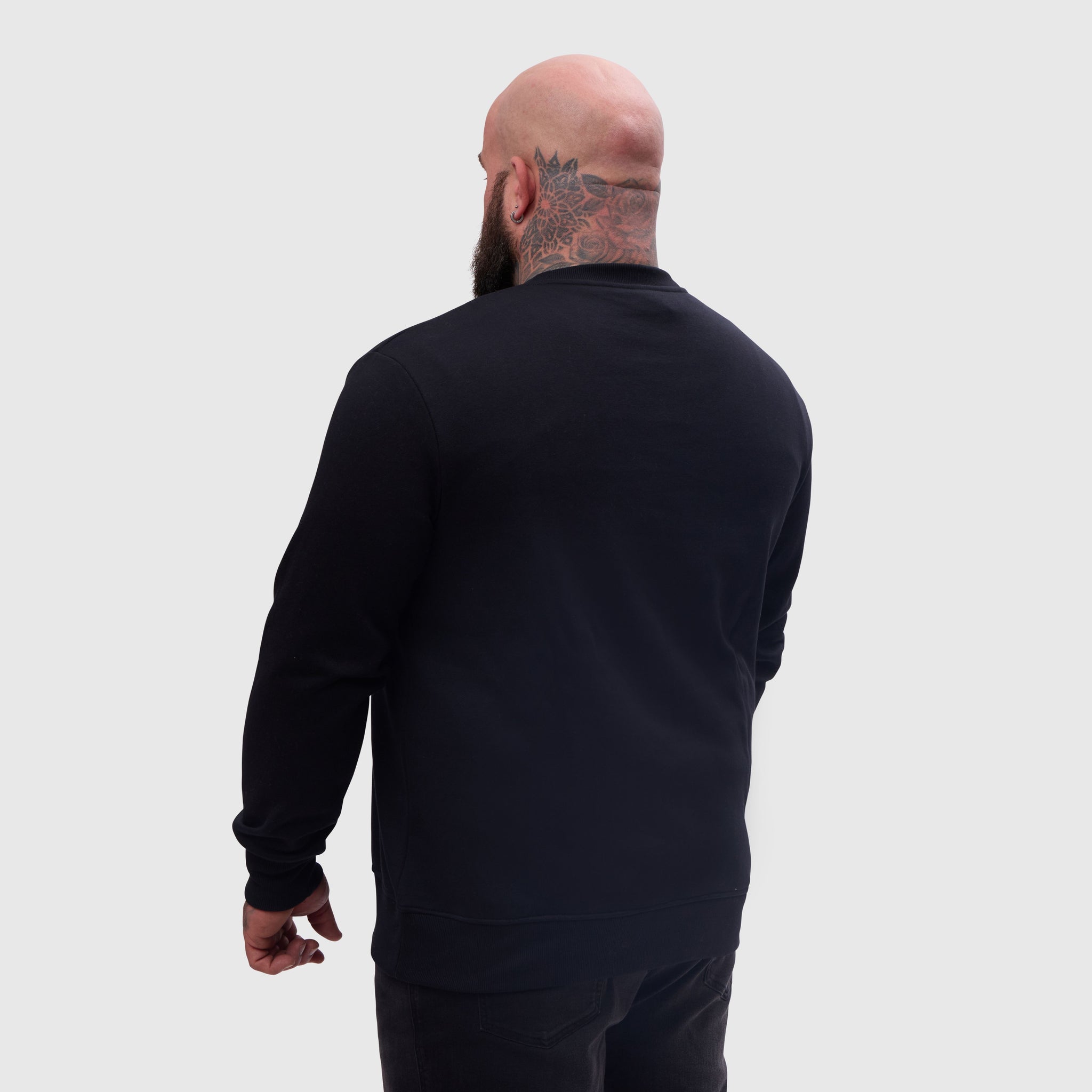 Load image into Gallery viewer, Black Sweatshirt
