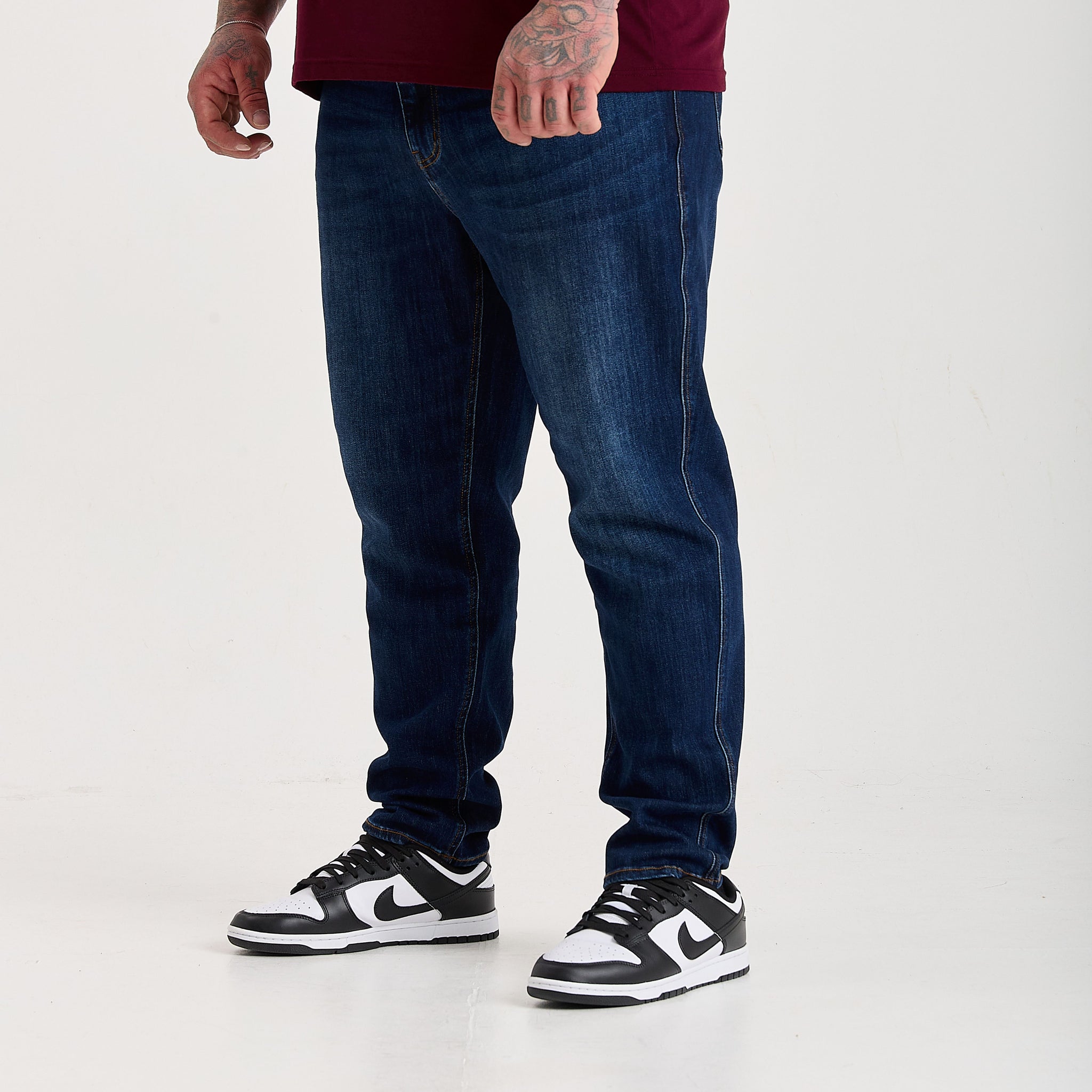 Load image into Gallery viewer, Dark Blue Comfort Jeans
